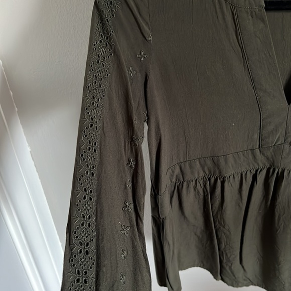 LOFT blouse - Picture 3 of 5